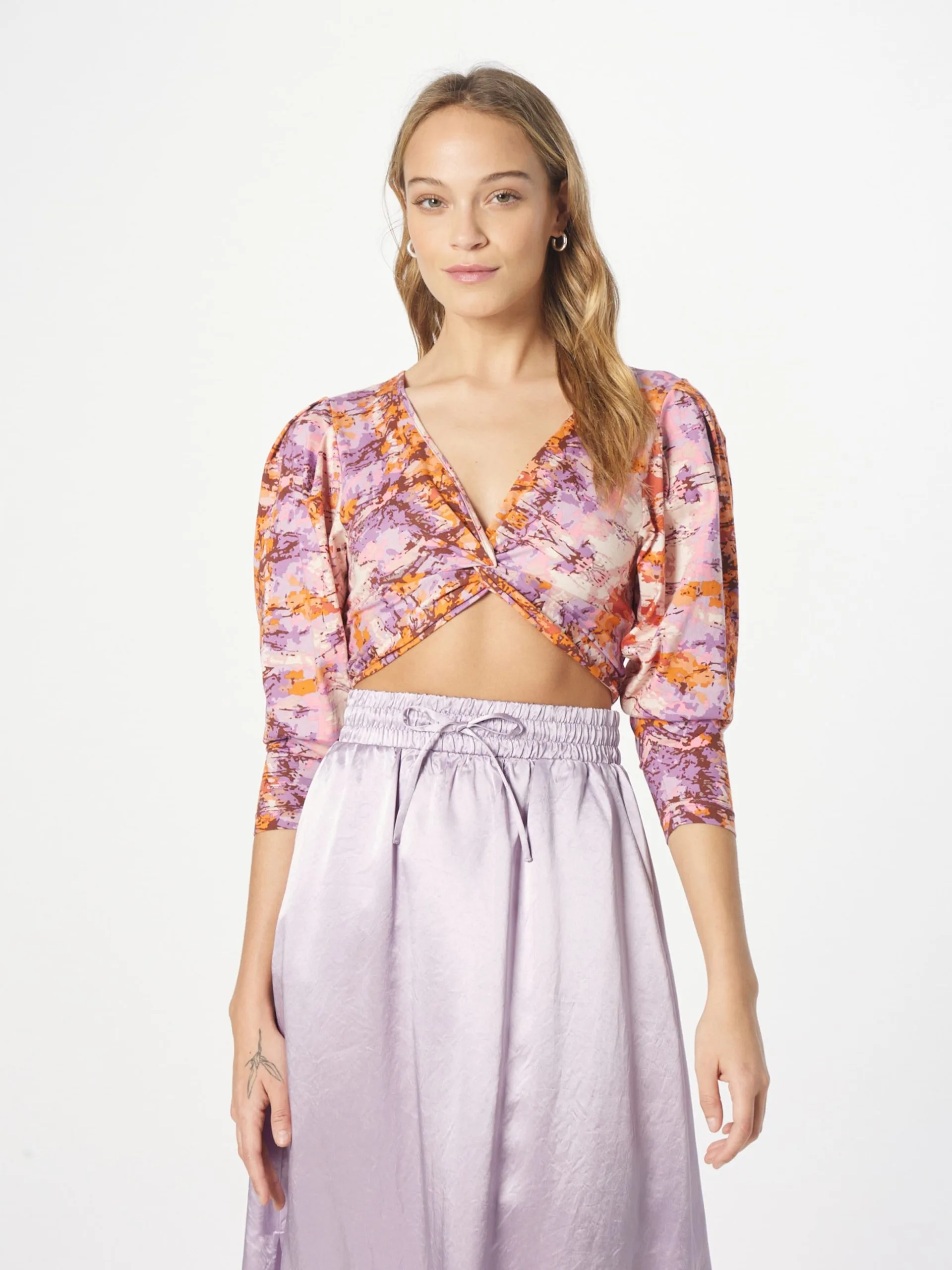 Crop Tops Shirt Kira Dames Oranje 3 Crop Tops Shirt Kira Dames Oranje - Afbeelding 3