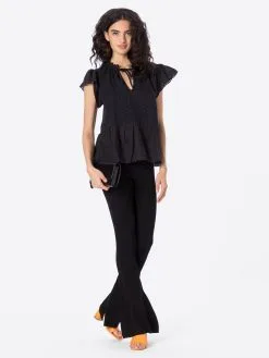 Blouses Met Korte Mouw Blouse Anna Dames Zwart -Moss Copenhagen Verkoop 2e2c0c8b92443577296ac02142082f68