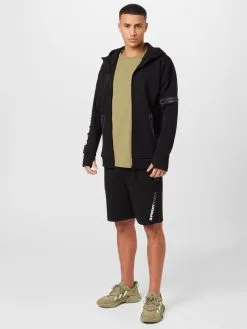 T-shirts Shirt Heren Olijfgroen -Moss Copenhagen Verkoop 3e03fdbb8be8609b08e8c4a6a7a723f9