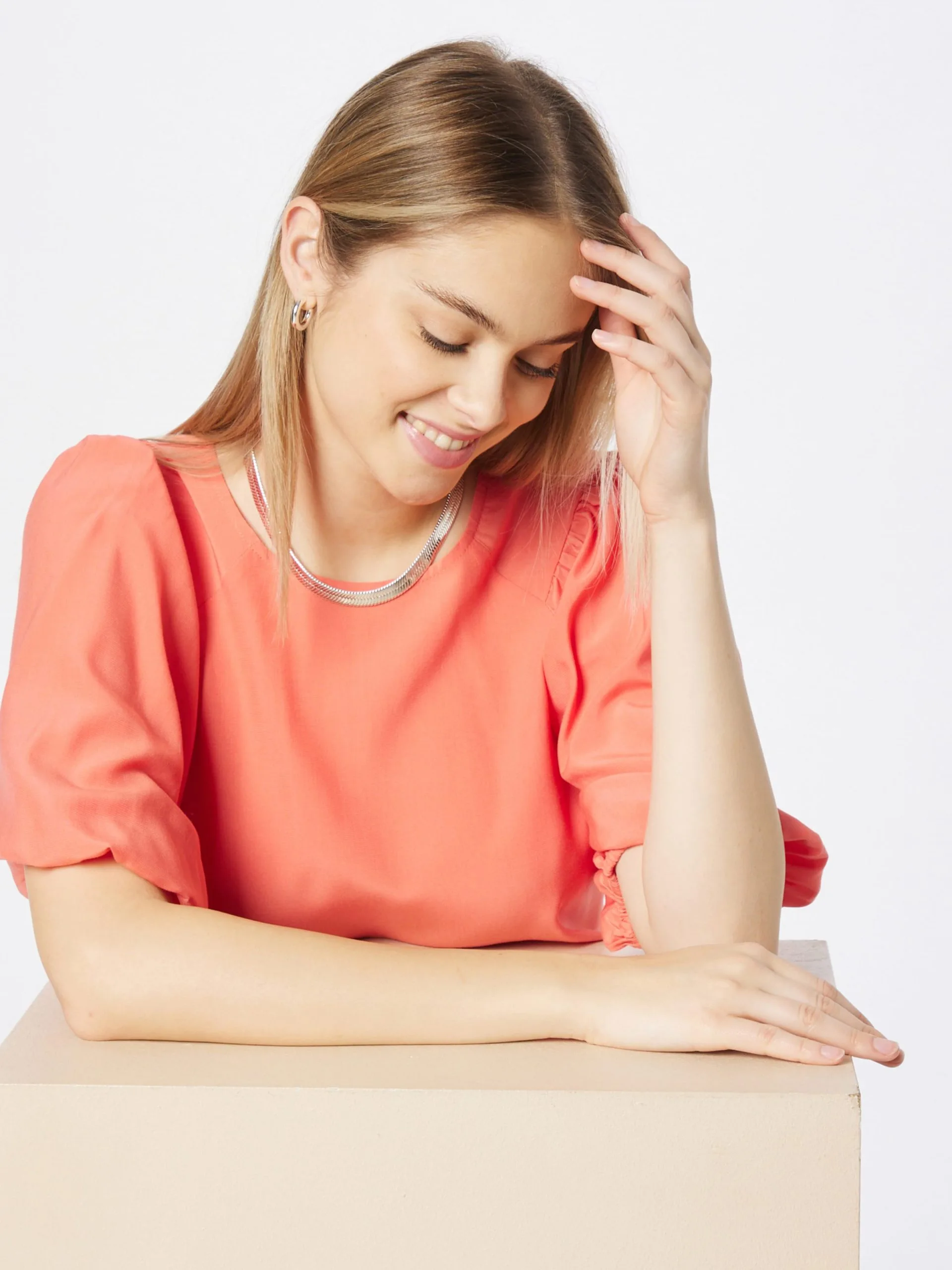 MOSS COPENHAGEN Blouses Met Korte Mouw Blouse Nianna Melody Dames Koraal 2 MOSS COPENHAGEN Blouses Met Korte Mouw Blouse Nianna Melody Dames Koraal - Afbeelding 2