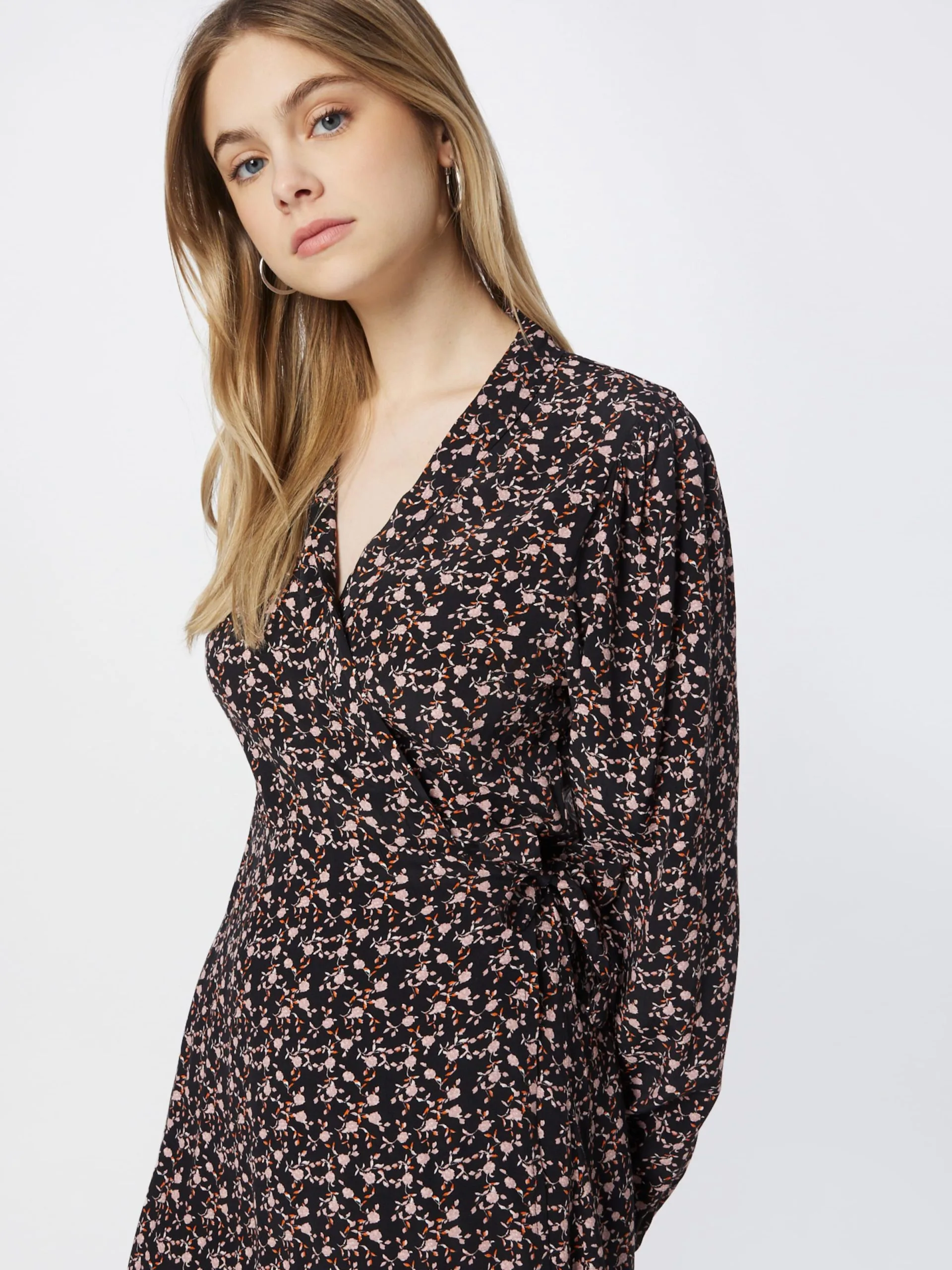 MOSS COPENHAGEN Mini Jurken Jurk Messina Morocco Dames Zwart 2 MOSS COPENHAGEN Mini Jurken Jurk Messina Morocco Dames Zwart - Afbeelding 2