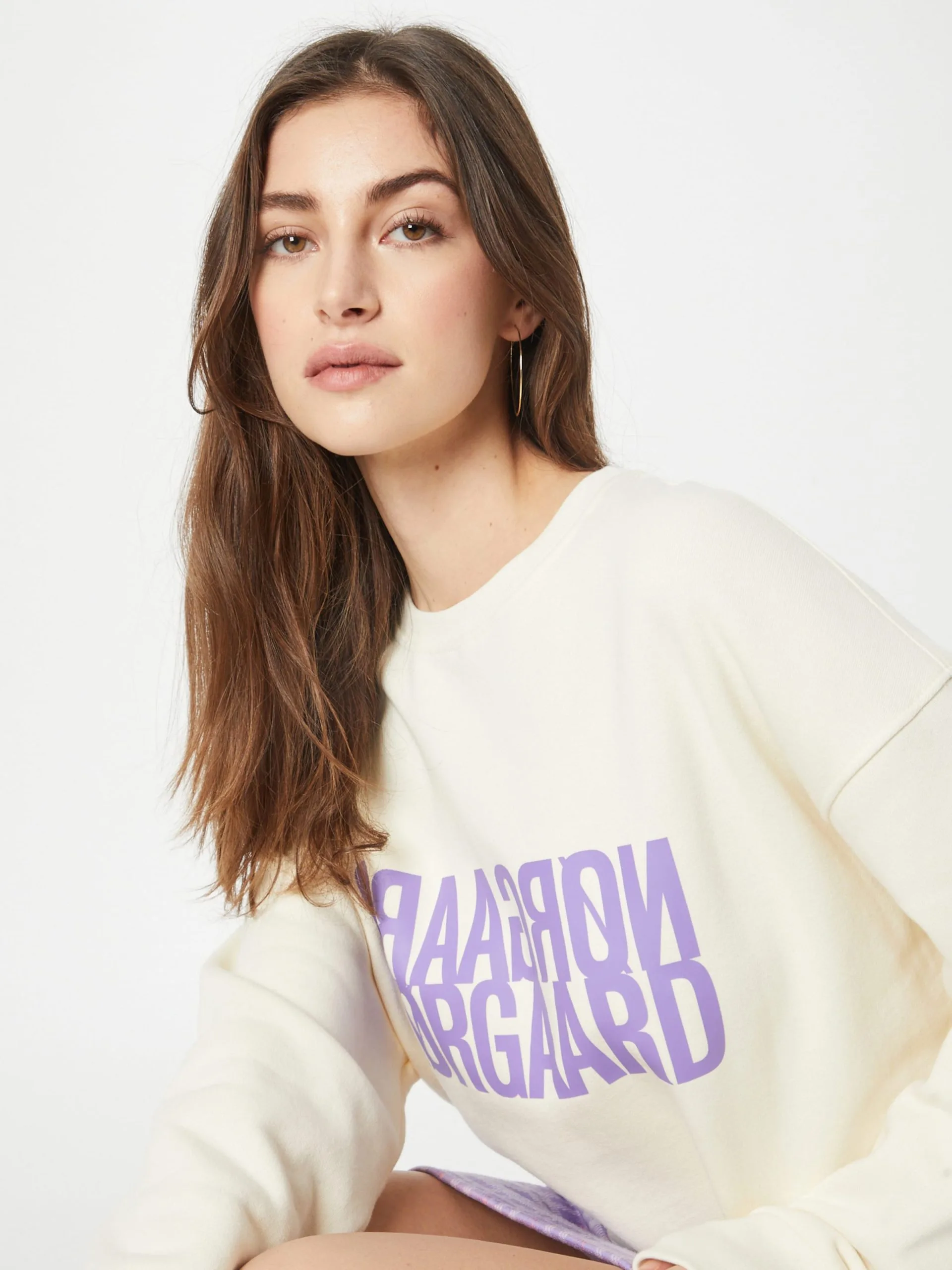 Sweatshirts Sweatshirt Dames Ecru 2 Sweatshirts Sweatshirt Dames Ecru - Afbeelding 2