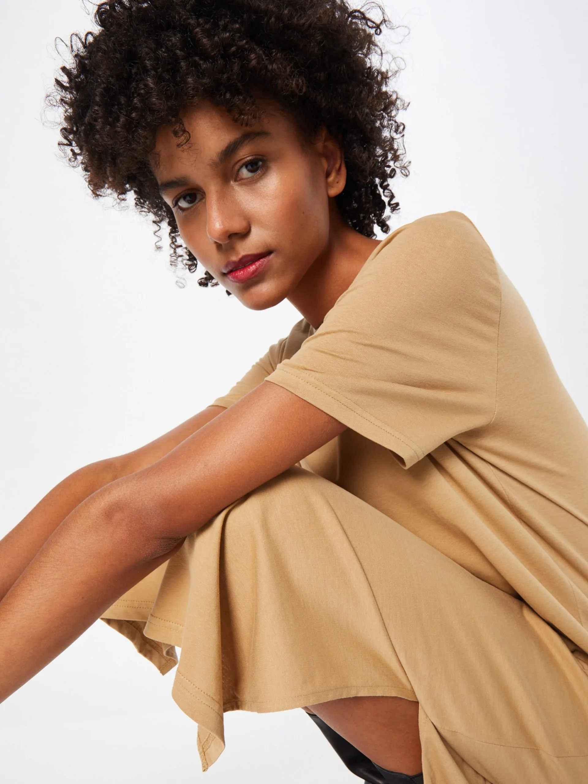 MOSS COPENHAGEN Jerseyjurken Jurk Liv Dames Beige 2 MOSS COPENHAGEN Jerseyjurken Jurk Liv Dames Beige - Afbeelding 2