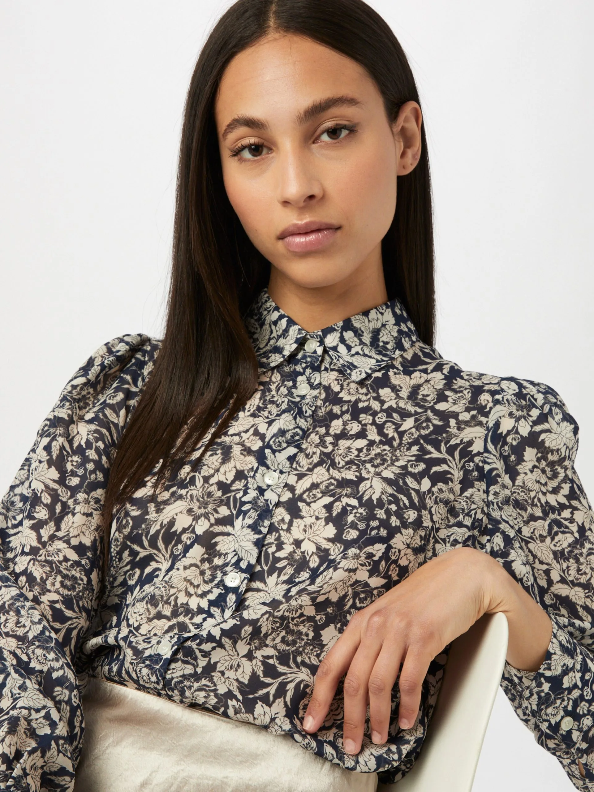 Overhemden Blouse Latia Dames Donkerblauw 2 Overhemden Blouse Latia Dames Donkerblauw - Afbeelding 2