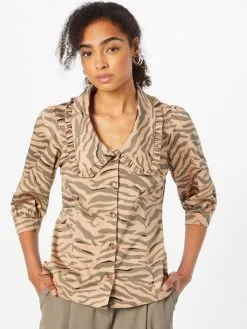 Coster Copenhagen Blouses Met Korte Mouw Blouse Dames Gemengde Kleuren 7 Coster Copenhagen Blouses Met Korte Mouw Blouse Dames Gemengde Kleuren -Moss Copenhagen Verkoop dbdbf0a34aae64c8ae9330db5102f89d