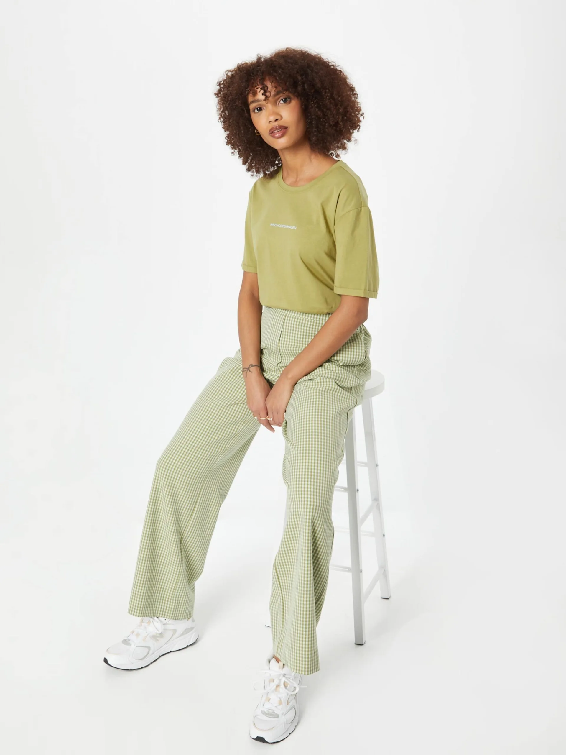 MOSS COPENHAGEN T-shirts Shirt Terina Dames Olijfgroen 5 MOSS COPENHAGEN T-shirts Shirt Terina Dames Olijfgroen - Afbeelding 5