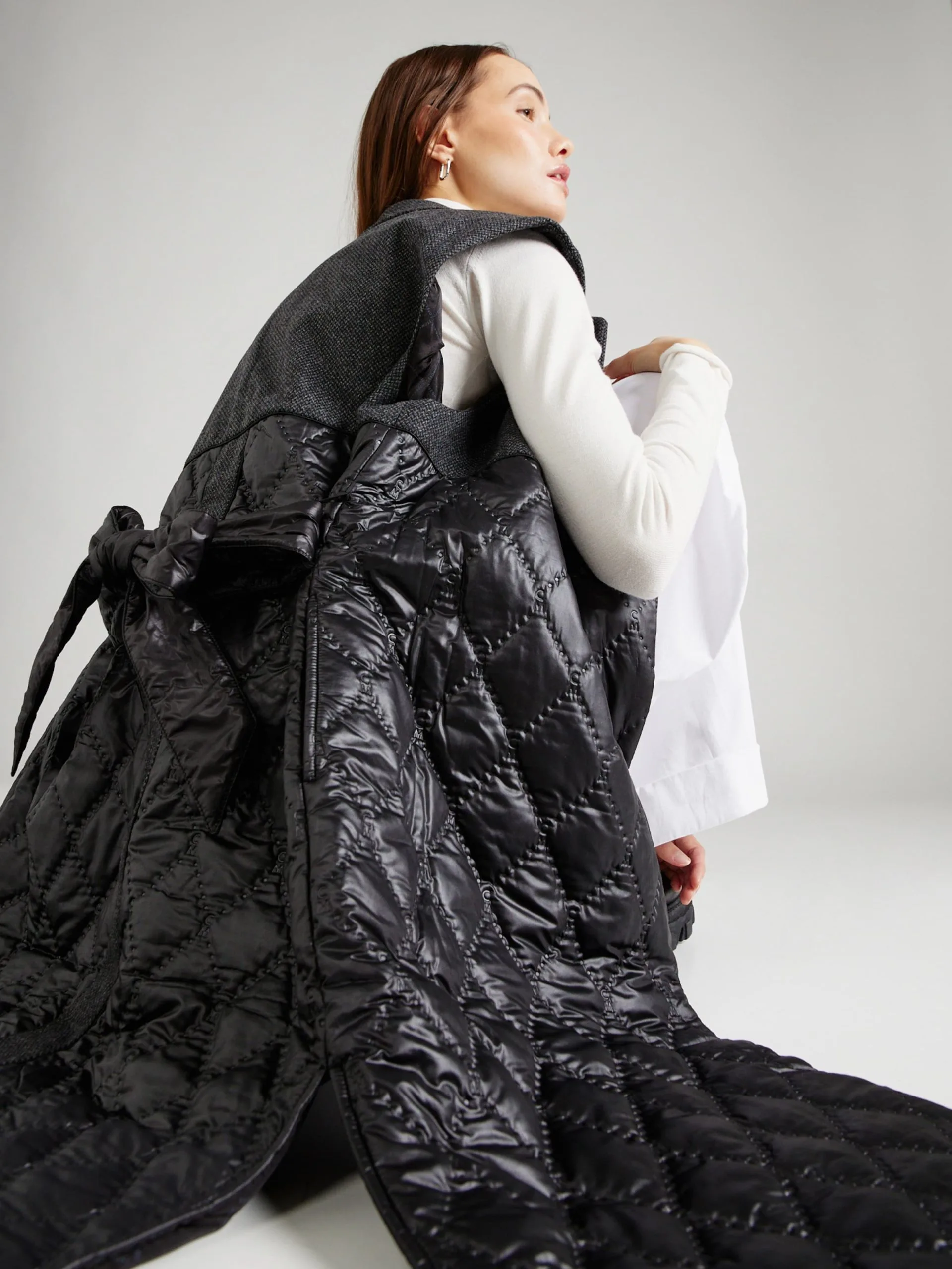 Bodywarmers Bodywarmer Dames Zwart 2 Bodywarmers Bodywarmer Dames Zwart - Afbeelding 2